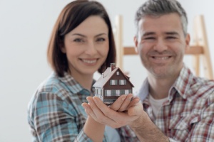 Couple with Home Insurance