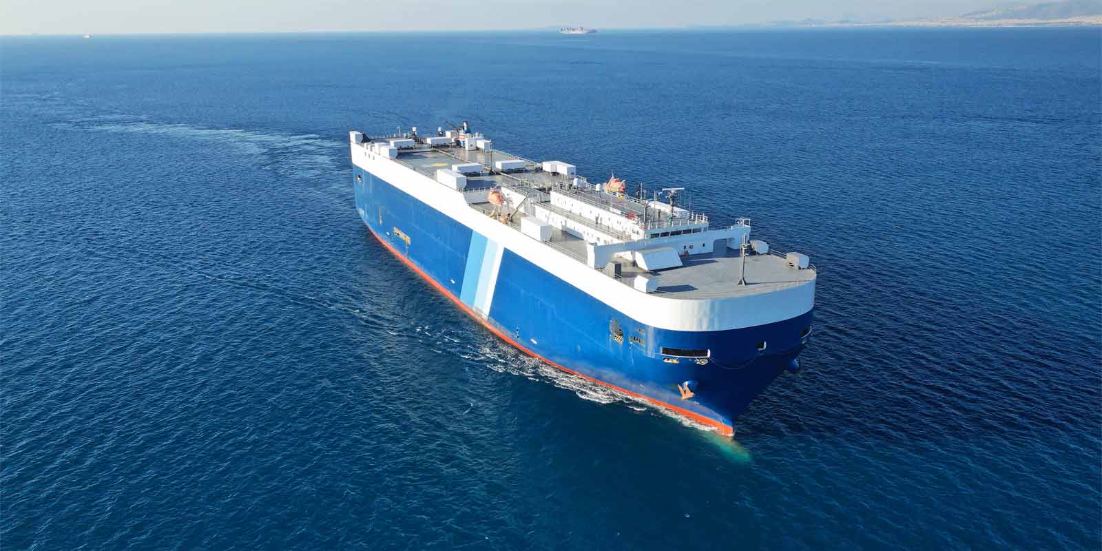 a cruise ship that is protected with commercial marine insurance