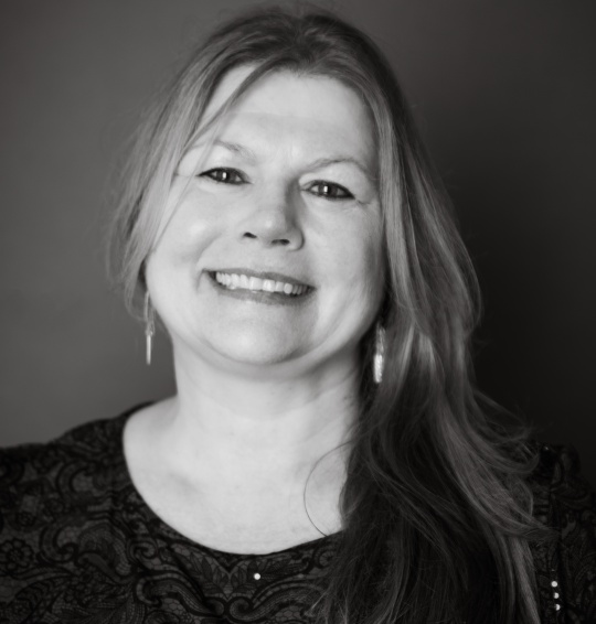 Samantha Thompson headshot