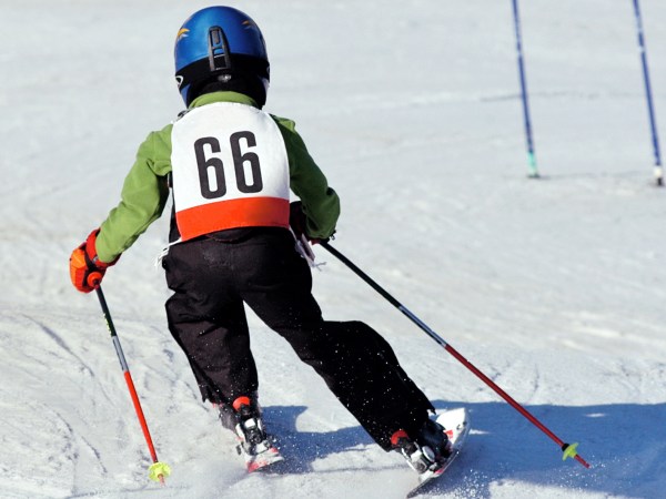 Kleiner Skirennläufer