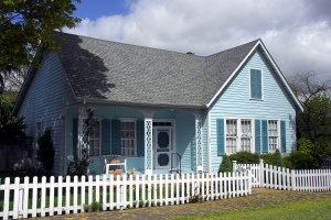 Old Fashioned Uninsurable Connecticut Home