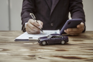Car Wash Operator Analyzing Gaps in Insurance Policy